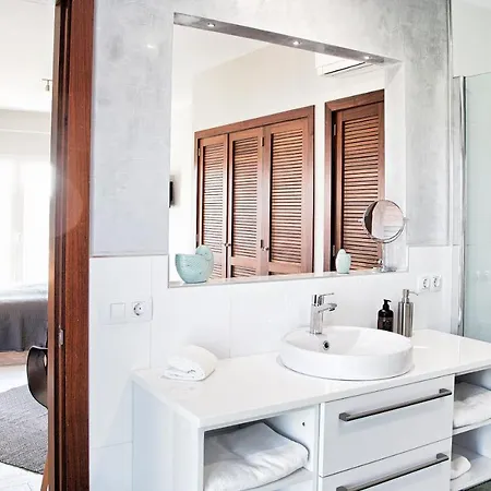 Del Mar Villa PMI